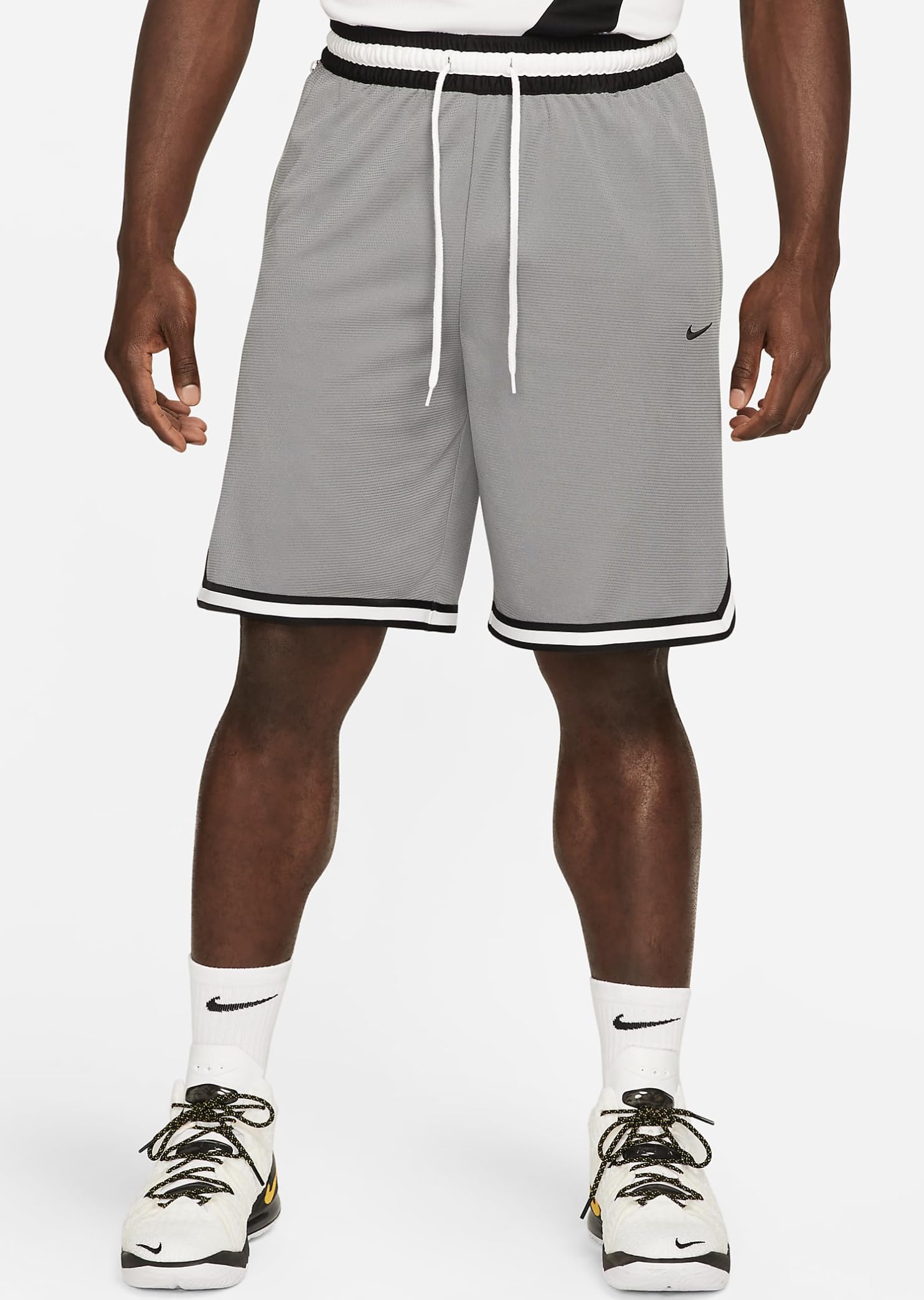 Nike Dri-Fit DNA Men's 10" Basketball Shorts Loose Fit Small
