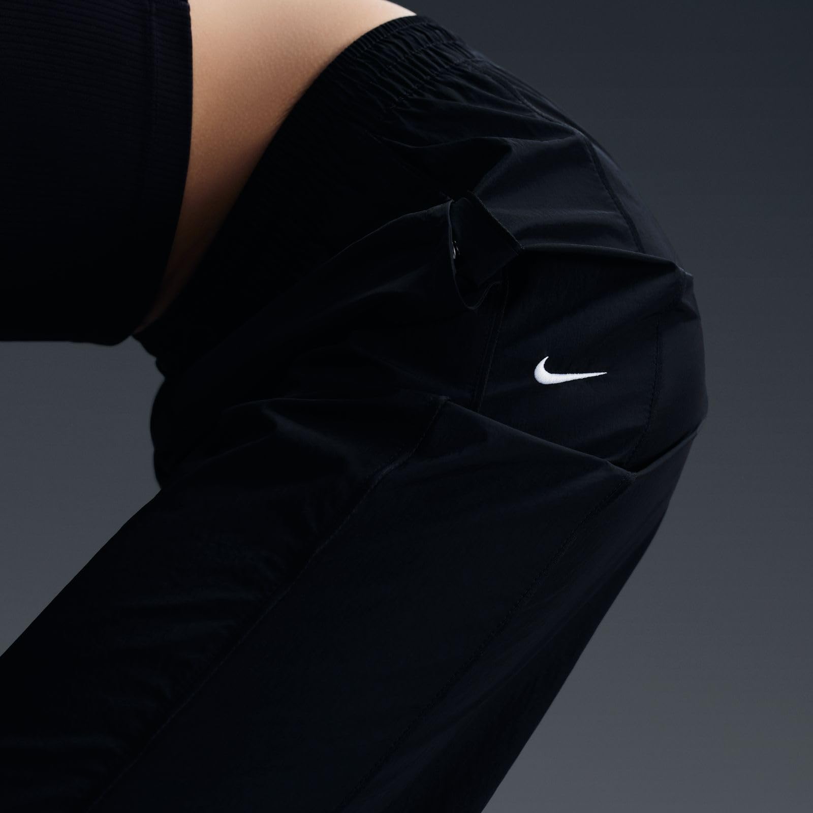 Nike Women's Windrunner High-Waisted Woven Open-Hem Pants