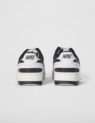 Nike Women's Gamma Force Shoes