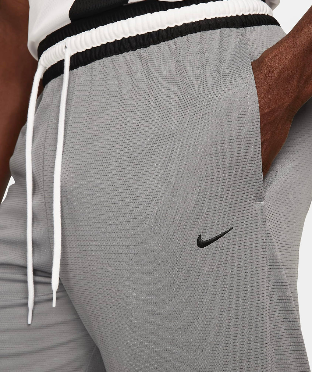 Nike Dri-Fit DNA Men's 10" Basketball Shorts Loose Fit Small