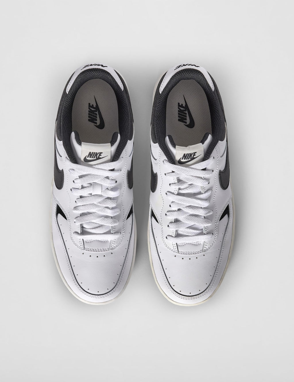 Nike Women's Gamma Force Shoes