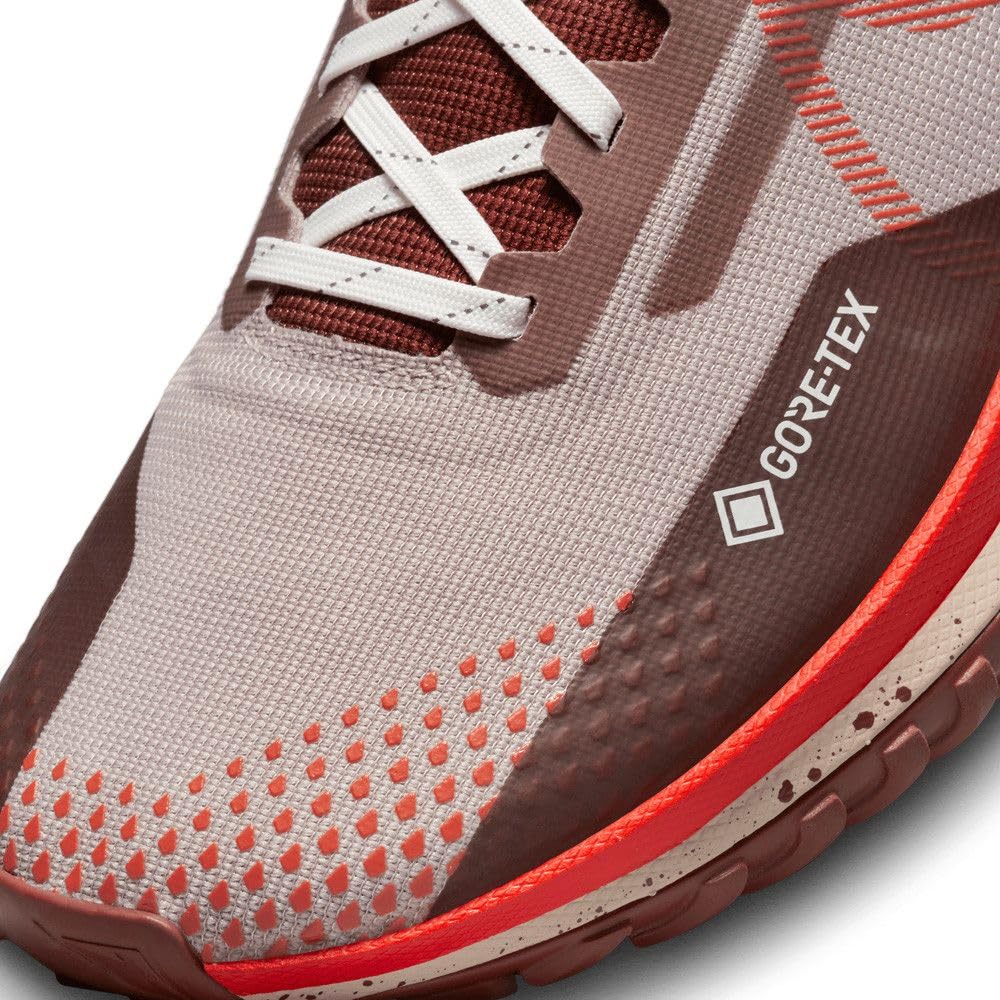 Nike React Pegasus Trail 4 Gore-Tex Men's Trainers DJ7926 (Diffused Taupe/Dark Pony/Sail/Picante Red 200), Diffused Taupe Dark Pony Sail Picante Red, 13