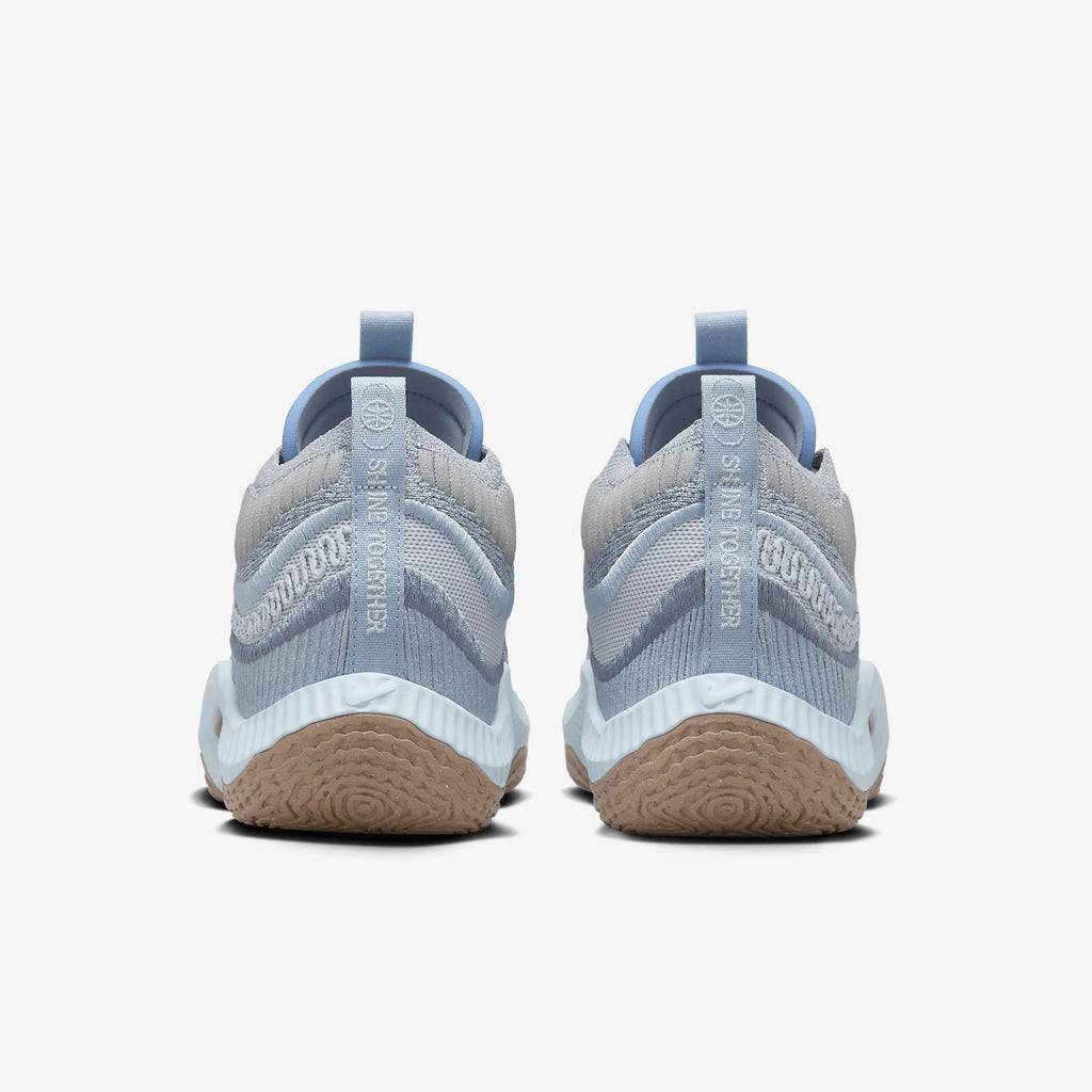 Cosmic Unity 3 Women's Basketball Shoes (HF1573-001, Football Grey/Dusted Clay/Light Armory Blue/Glacie) Size 9.5